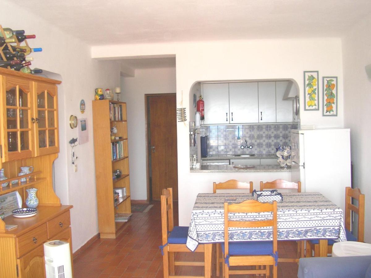 Apartamentos Salema Praia Club Экстерьер фото