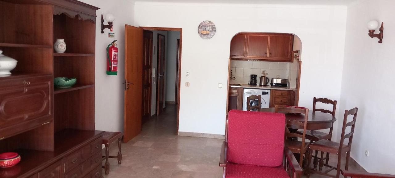 Apartamentos Salema Praia Club Экстерьер фото