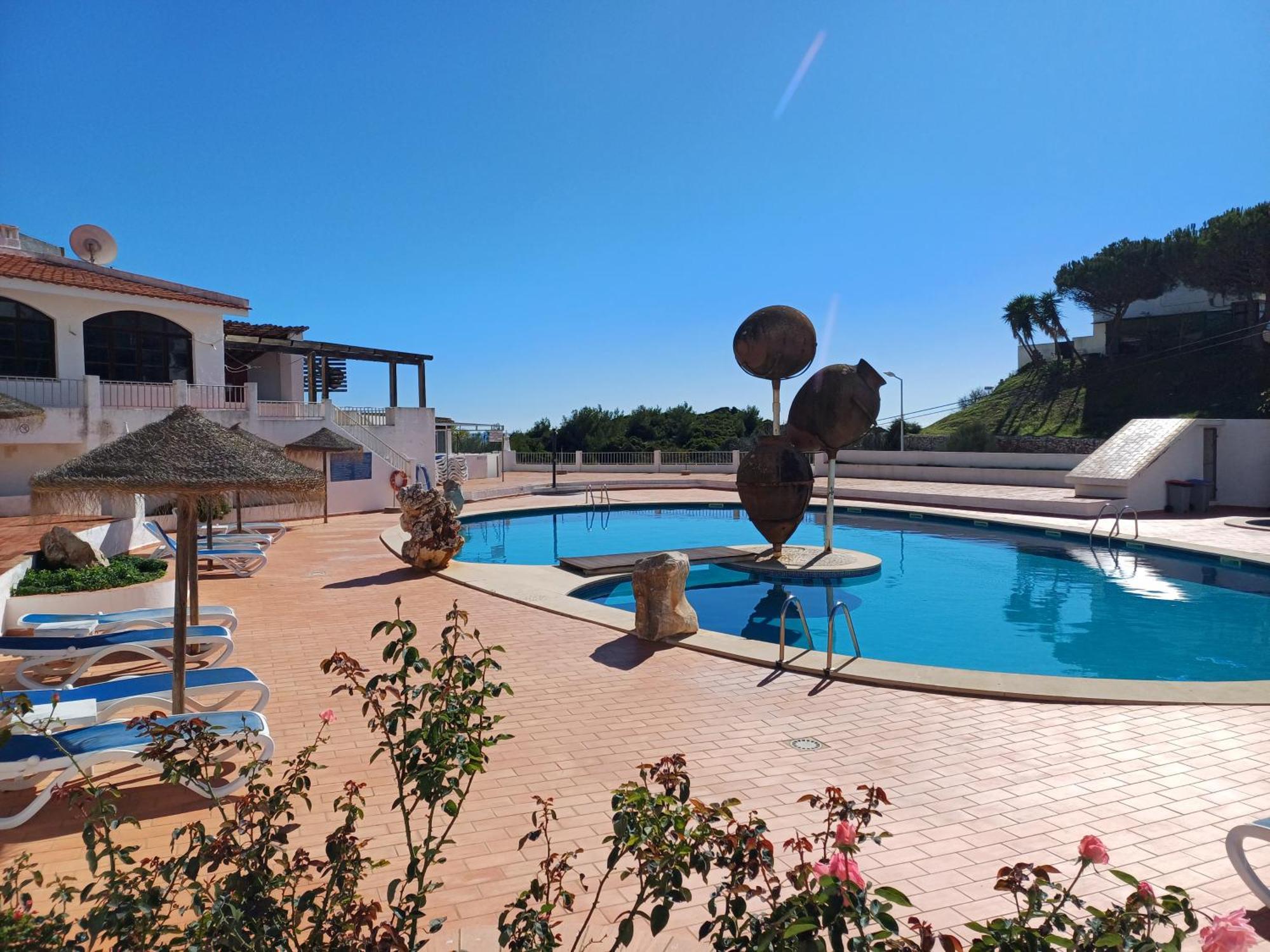 Apartamentos Salema Praia Club Экстерьер фото